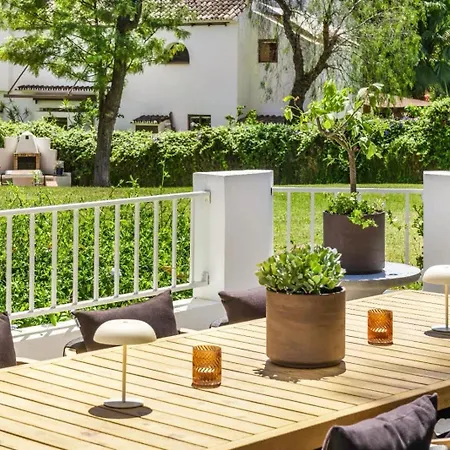 Jazmines Nueva Andalucia Terrace Pool *