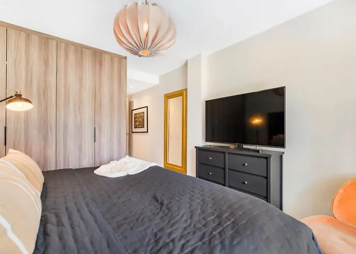 Jazmines Nueva Andalucia Terrace Pool *